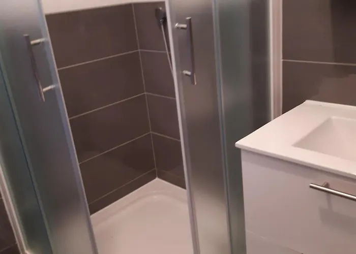 Barbir 3* Сукошан